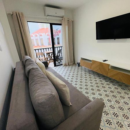 Central Flat Los Cristianos Square Guincho  المظهر الخارجي الصورة