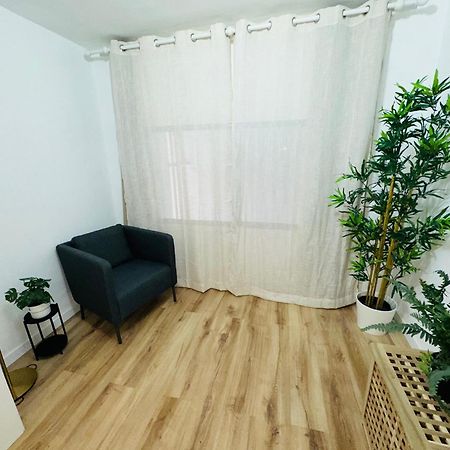 Central Flat Los Cristianos Square Guincho  المظهر الخارجي الصورة